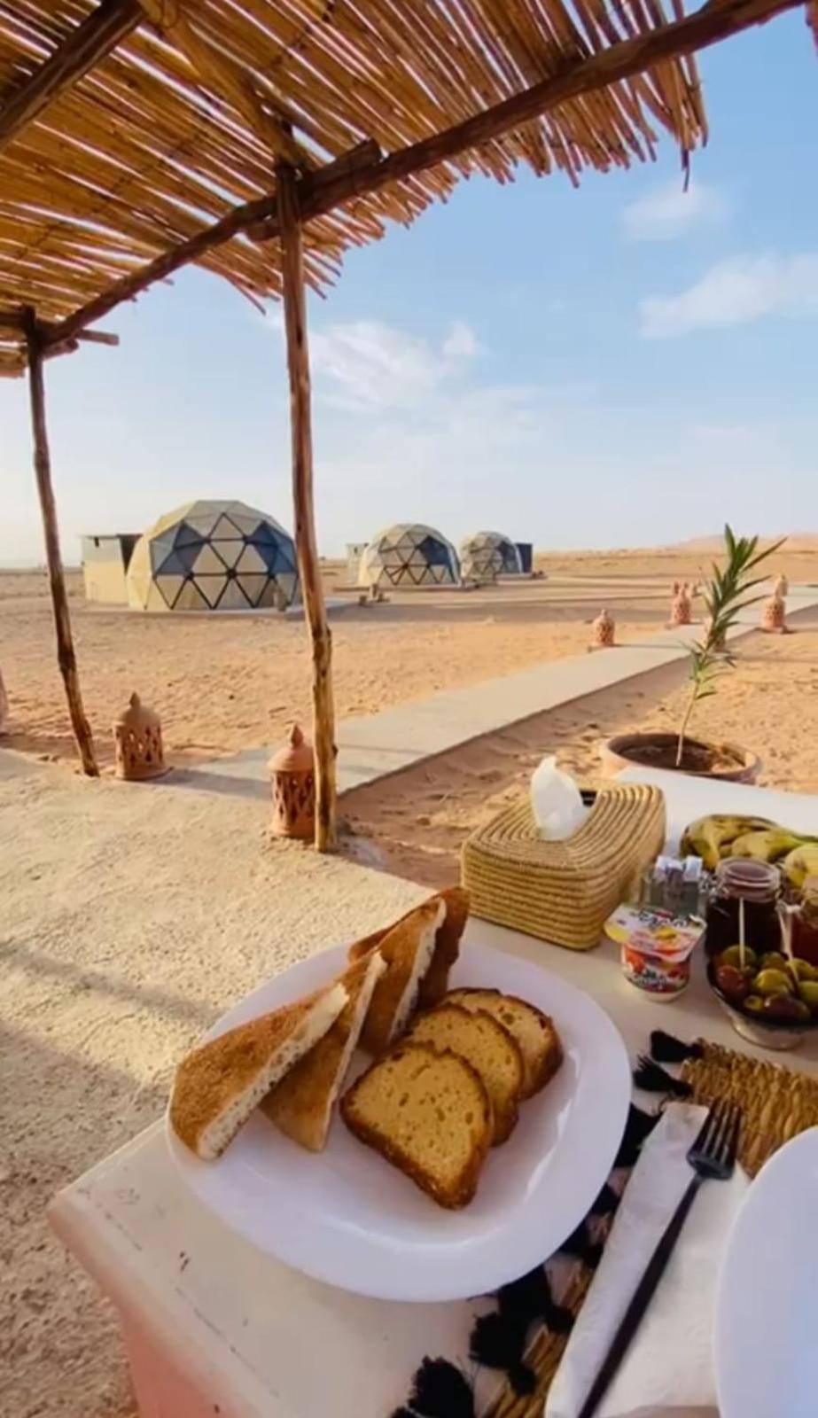 Hotel Tatooine Stars Camp Merzouga Zewnętrze zdjęcie